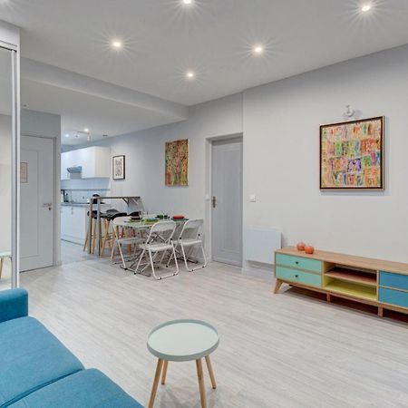 234 Office New York - Apartment In Paris Bagian luar foto